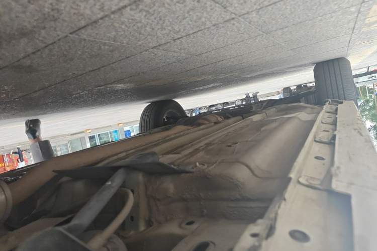 Used Venucia T70 2016 2.0L CVT Smart Choice Edition Chassis Rear Left