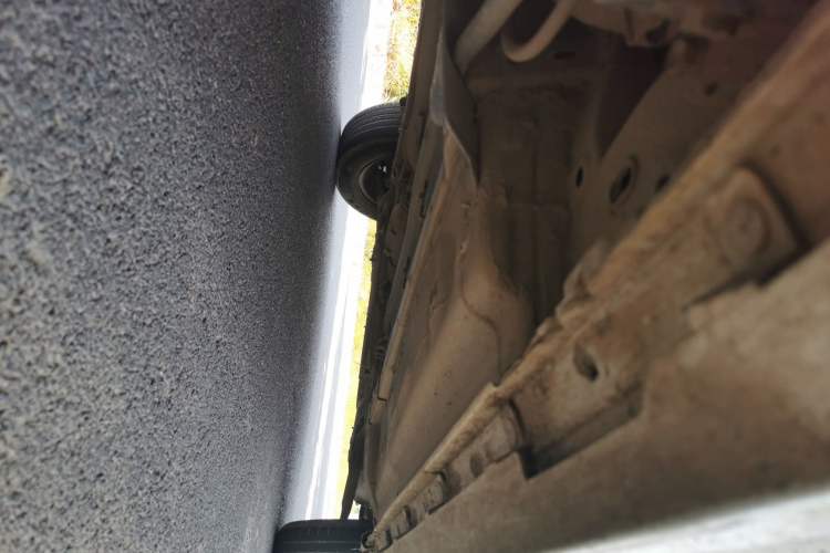 Used Venucia T70 2016 1.6L Manual Ruixing Edition Chassis Rear Right