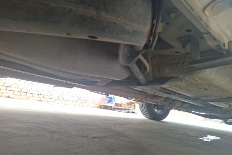 Used Venucia T70 2016 1.6L Manual Ruixing Edition Chassis Rear Right