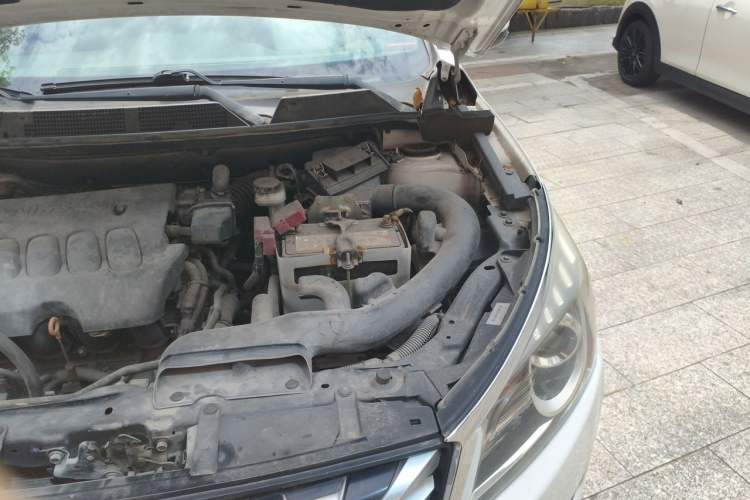 Used Venucia T70 2016 2.0L Manual RuiXiang Edition Engine Bay Left