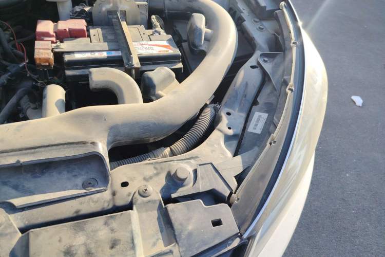 Used Venucia T70 2016 1.6L Manual Ruixing Edition Engine Bay Left
