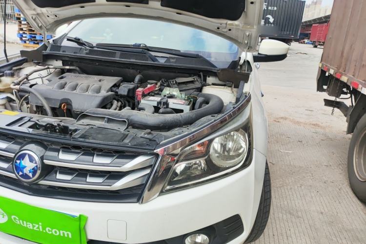 Used Venucia T70 2016 2.0L CVT Smart Choice Edition Engine Bay Left