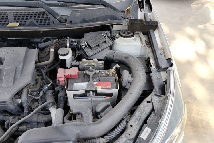 Used Venucia T70 2016 1.6L Manual Ruixing Edition Engine Bay Left