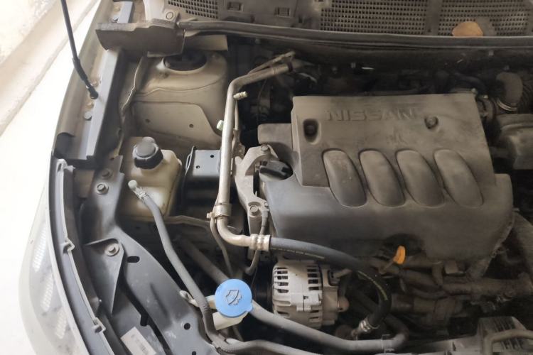Used Venucia T70 2016 2.0L CVT Smart Edition Engine Bay Right
