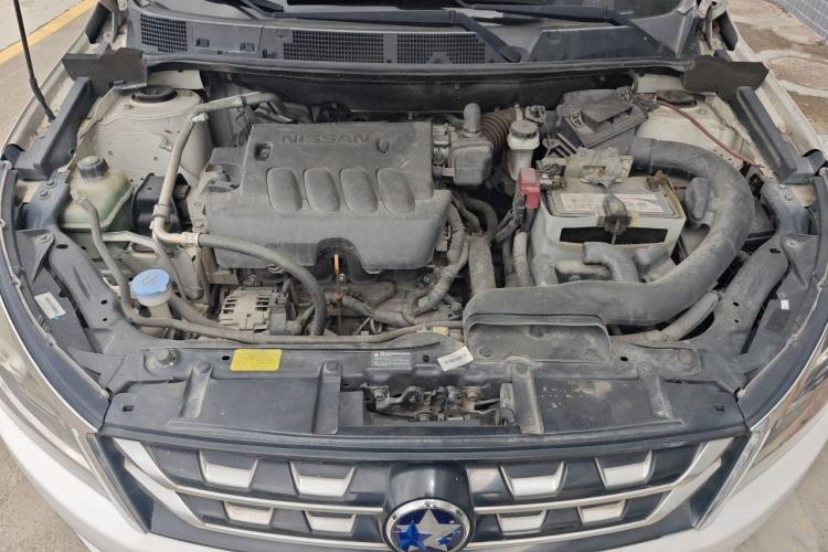 Used Venucia T70 2016 2.0L CVT Smart Choice Edition Engine Bay
