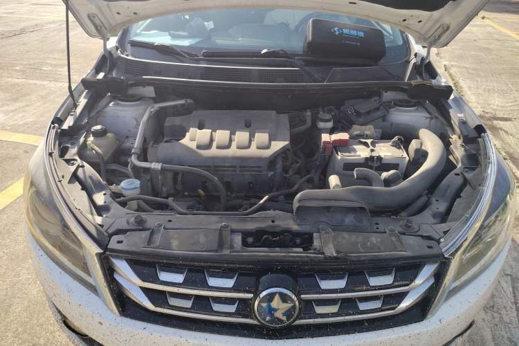 Used Venucia T70 2016 1.6L Manual Ruixing Edition Engine Bay