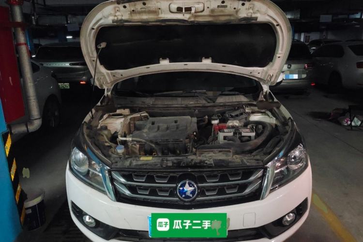Used Venucia T70 2016 1.6L Manual Ruixing Edition Engine Bay