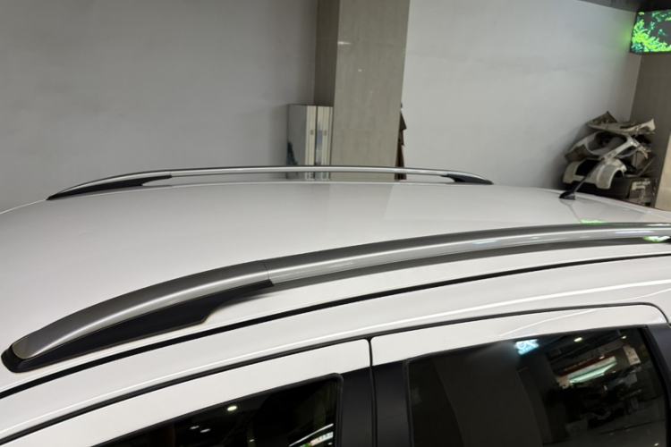 Used Venucia T70 2016 2.0L CVT Smart Choice Edition Exterior 6