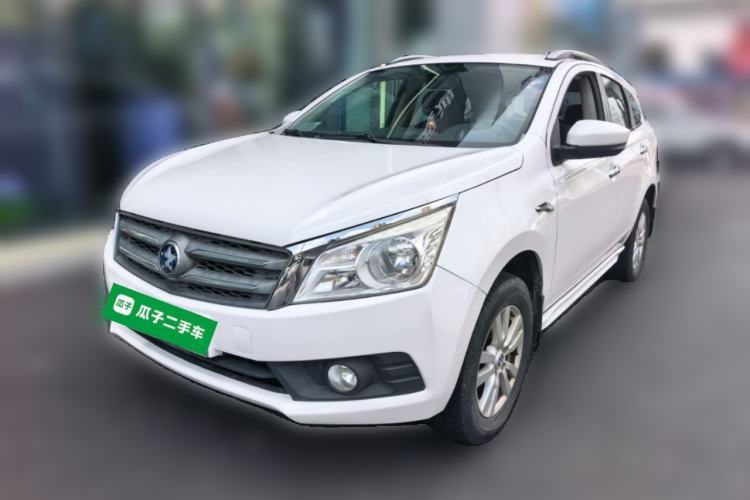 Used Venucia T70 2016 2.0L CVT Smart Choice Edition Guazi used car, China used car export, Used car for sale, Used  cars, Cheapest cars for sale
