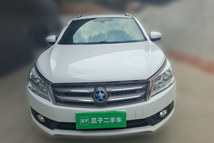 Used Venucia T70 2016 1.6L Manual Ruixing Edition Front