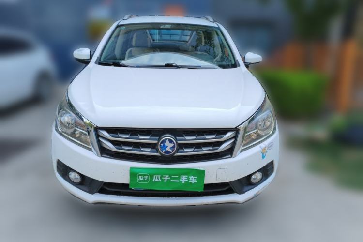 Used Venucia T70 2016 1.6L Manual Ruixing Edition Front
