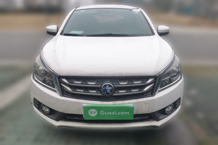 Used Venucia T70 2016 1.6L Manual Ruixing Edition Front