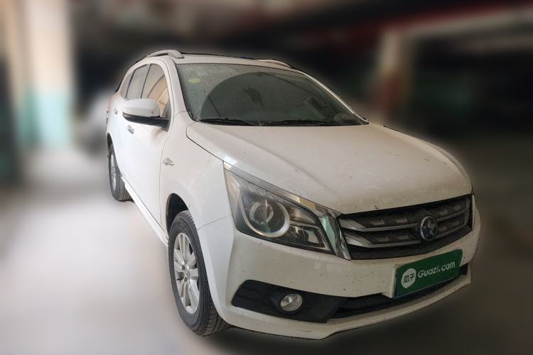 Used Venucia T70 2016 2.0L CVT Smart Edition Front Right 45 Deg