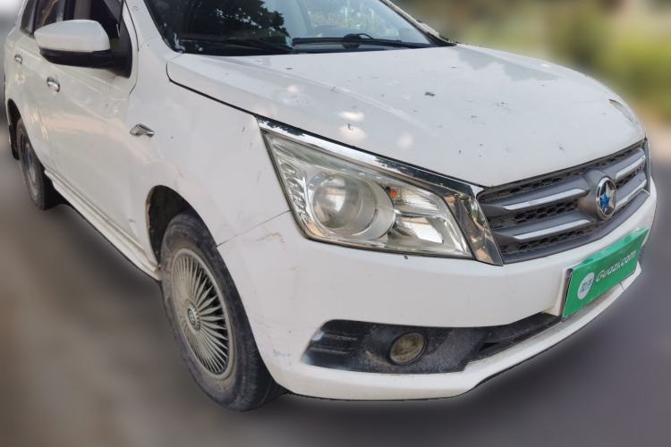 Used Venucia T70 2016 1.6L Manual Ruixing Edition Front Right 45 Deg
