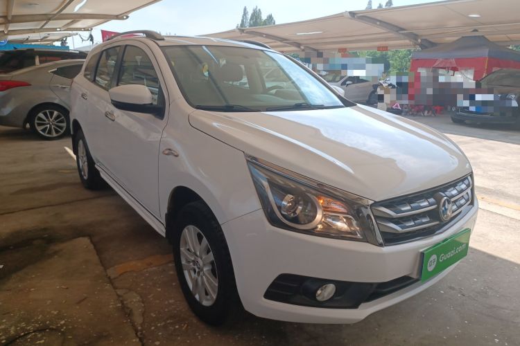 Used Venucia T70 2016 2.0L CVT Smart Edition Front Right 45 Deg