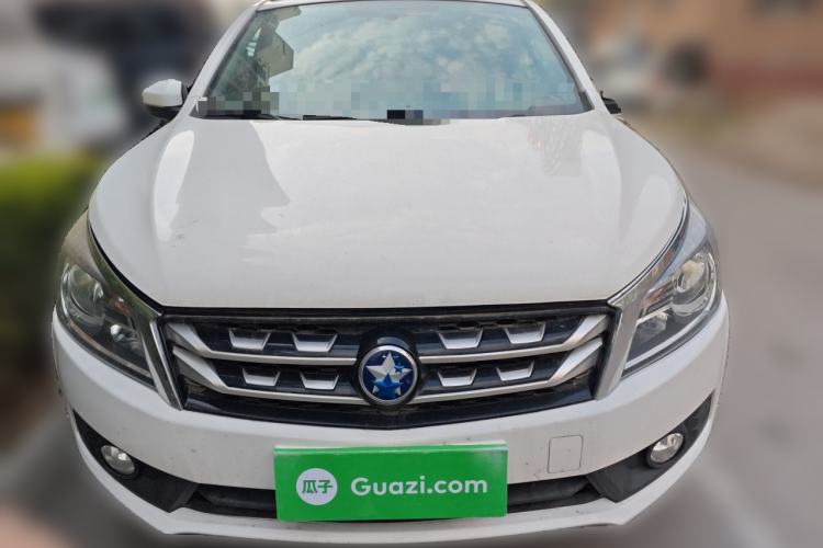 Used Venucia T70 2016 2.0L Manual RuiQu Version Front
