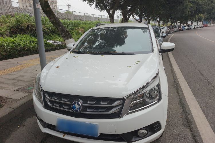 Used Venucia T70 2016 1.6L Manual Ruixing Edition Front