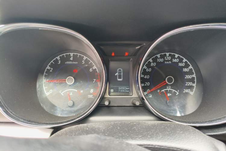 Used Venucia T70 2016 2.0L Manual RuiXiang Edition Instrument Cluster