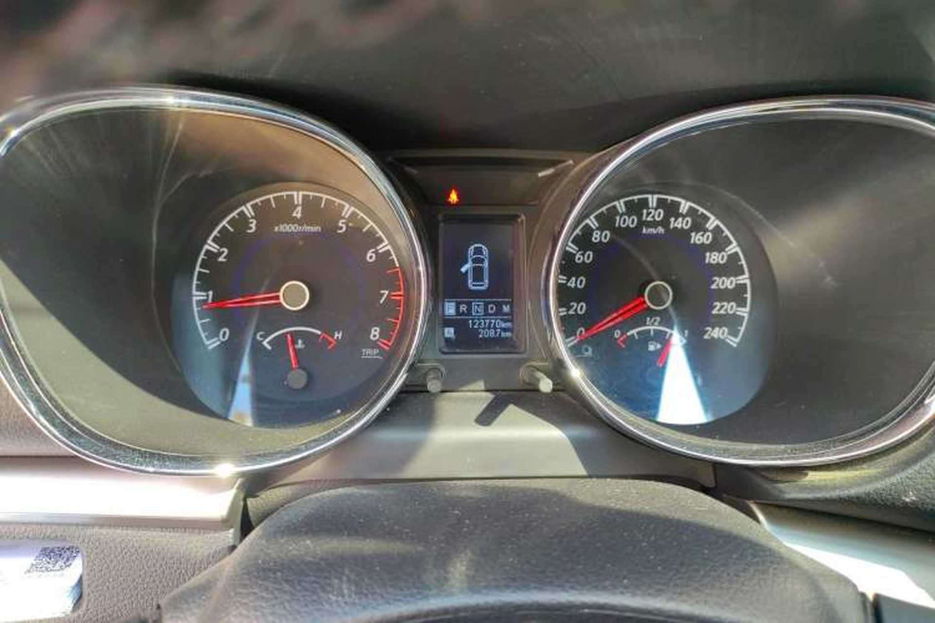 Used Venucia T70 2016 2.0L CVT Smart Edition Instrument Cluster