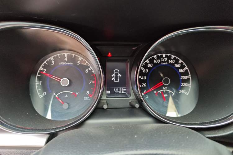 Used Venucia T70 2016 2.0L Manual RuiQu Version Instrument Cluster