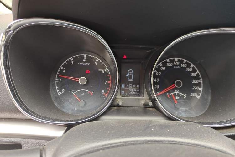 Used Venucia T70 2016 2.0L CVT Smart Choice Edition Instrument Cluster