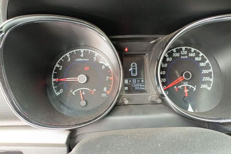 Used Venucia T70 2016 2.0L CVT Smart Choice Edition Instrument Cluster
