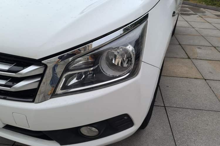 Used Venucia T70 2016 1.6L Manual Ruixing Edition Left Front Headlight