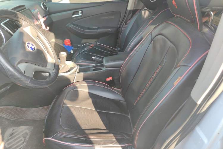 Used Venucia T70 2016 1.6L Manual Ruixing Edition Left Front Seat