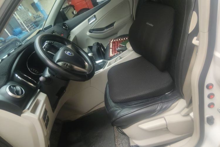 Used Venucia T70 2016 2.0L Manual RuiQu Version Left Front Seat