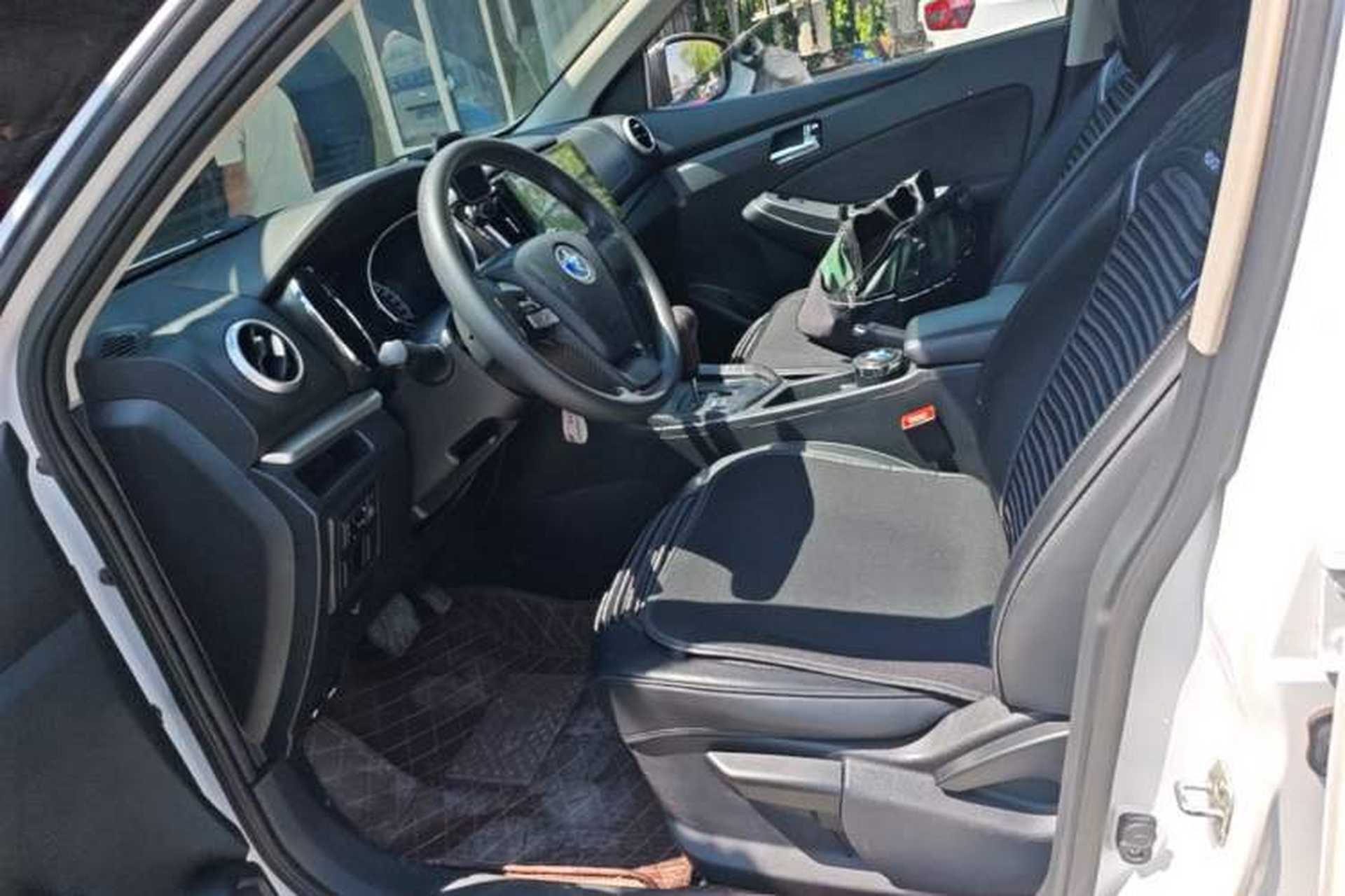 Used Venucia T70 2016 2.0L CVT Smart Choice Edition Left Front Seat