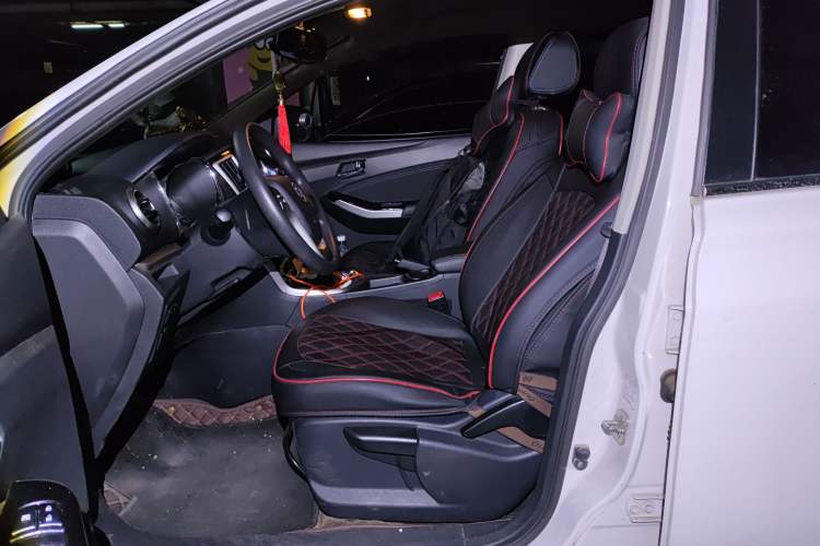Used Venucia T70 2016 2.0L Manual RuiQu Version Left Front Seat