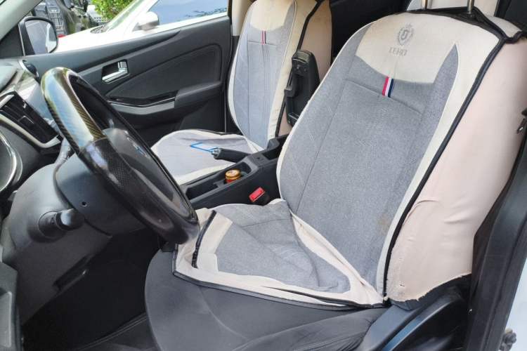 Used Venucia T70 2016 1.6L Manual Ruixing Edition Left Front Seat