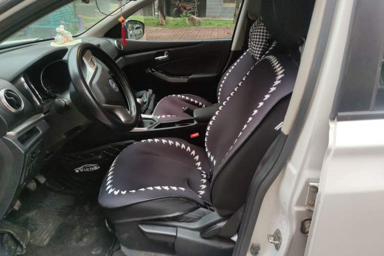 Used Venucia T70 2016 2.0L Manual RuiQu Version Left Front Seat