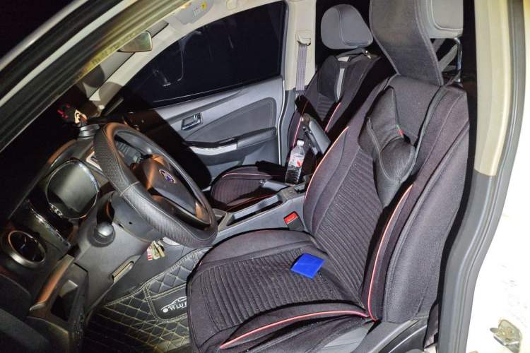 Used Venucia T70 2016 1.6L Manual Ruixing Edition Left Front Seat