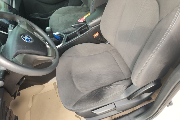 Used Venucia T70 2016 1.6L Manual Ruixing Edition Left Front Seat