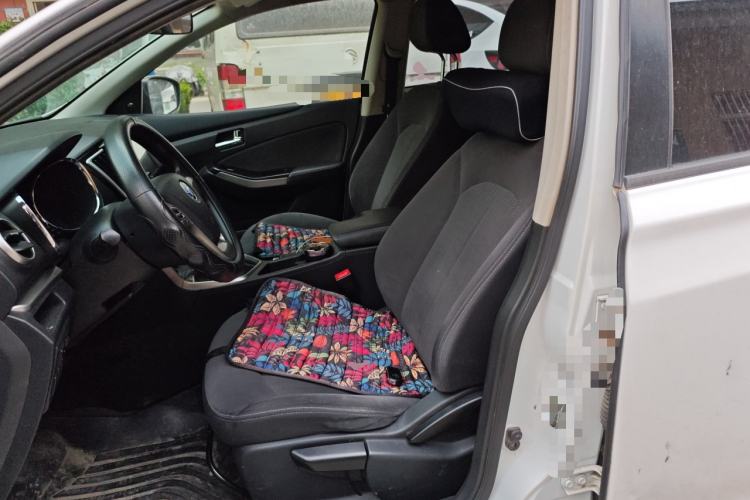 Used Venucia T70 2016 2.0L Manual RuiQu Version Left Front Seat