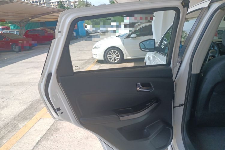 Used Venucia T70 2016 2.0L CVT Smart Edition Left Rear Door Interior