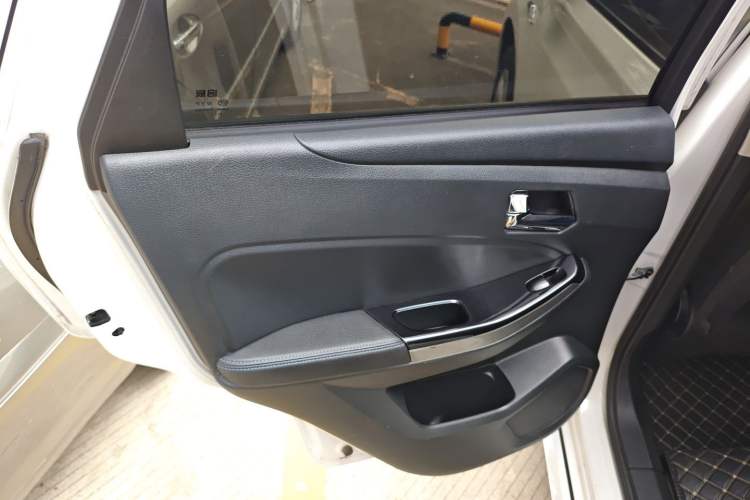 Used Venucia T70 2016 1.6L Manual Ruixing Edition Left Rear Door Interior