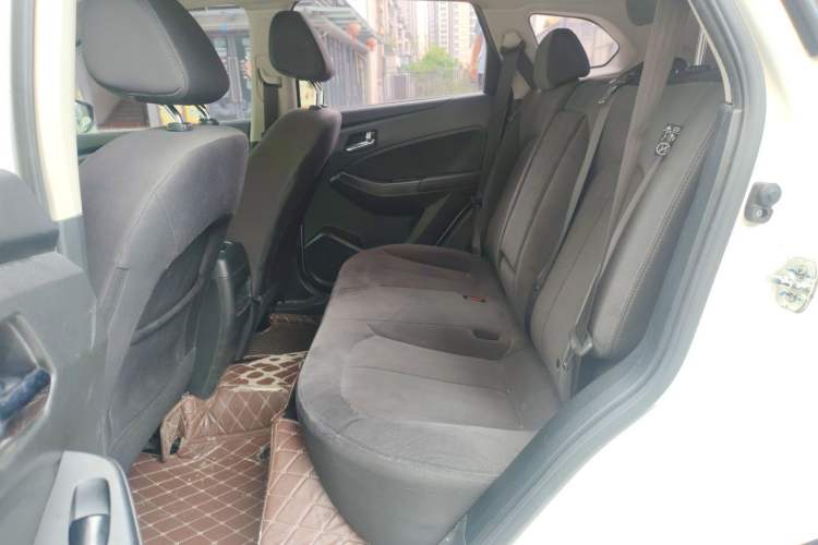 Used Venucia T70 2016 2.0L CVT Smart Choice Edition Left Rear Seat