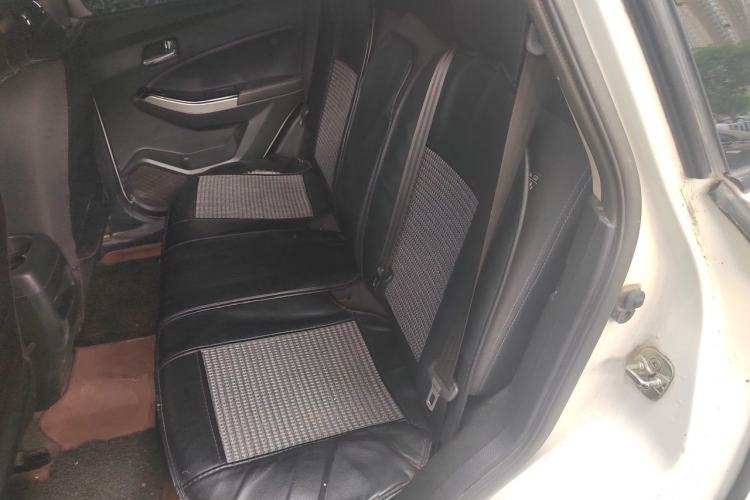 Used Venucia T70 2016 2.0L CVT Smart Choice Edition Left Rear Seat
