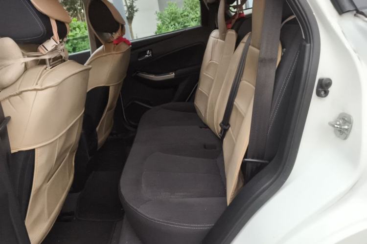 Used Venucia T70 2016 2.0L CVT Smart Choice Edition Left Rear Seat