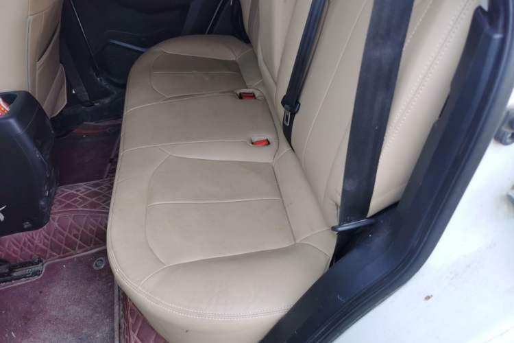 Used Venucia T70 2016 1.6L Manual Ruixing Edition Left Rear Seat