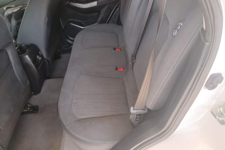 Used Venucia T70 2016 2.0L CVT Smart Edition Left Rear Seat