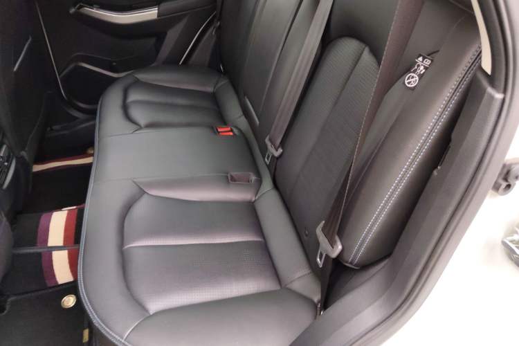 Used Venucia T70 2016 2.0L Manual RuiXiang Edition Left Rear Seat