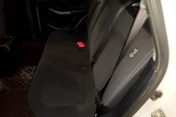 Used Venucia T70 2016 2.0L CVT Smart Edition Left Rear Seat
