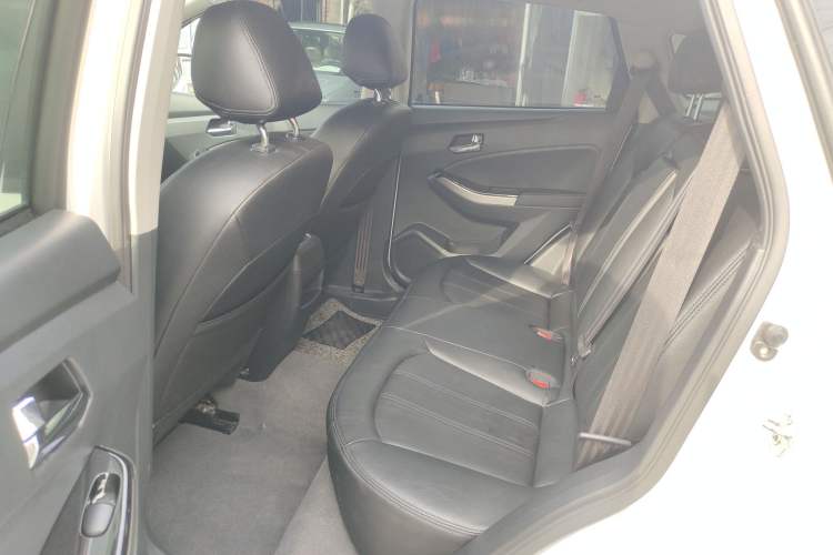 Used Venucia T70 2016 1.6L Manual Ruixing Edition Left Rear Seat