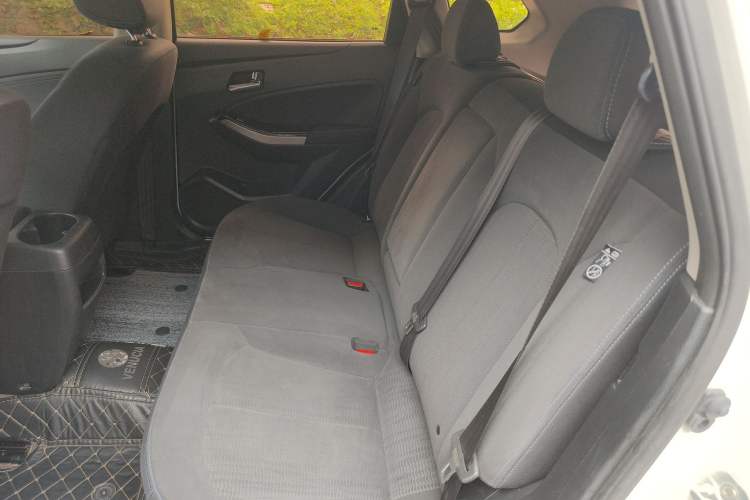 Used Venucia T70 2016 1.6L Manual Ruixing Edition Left Rear Seat