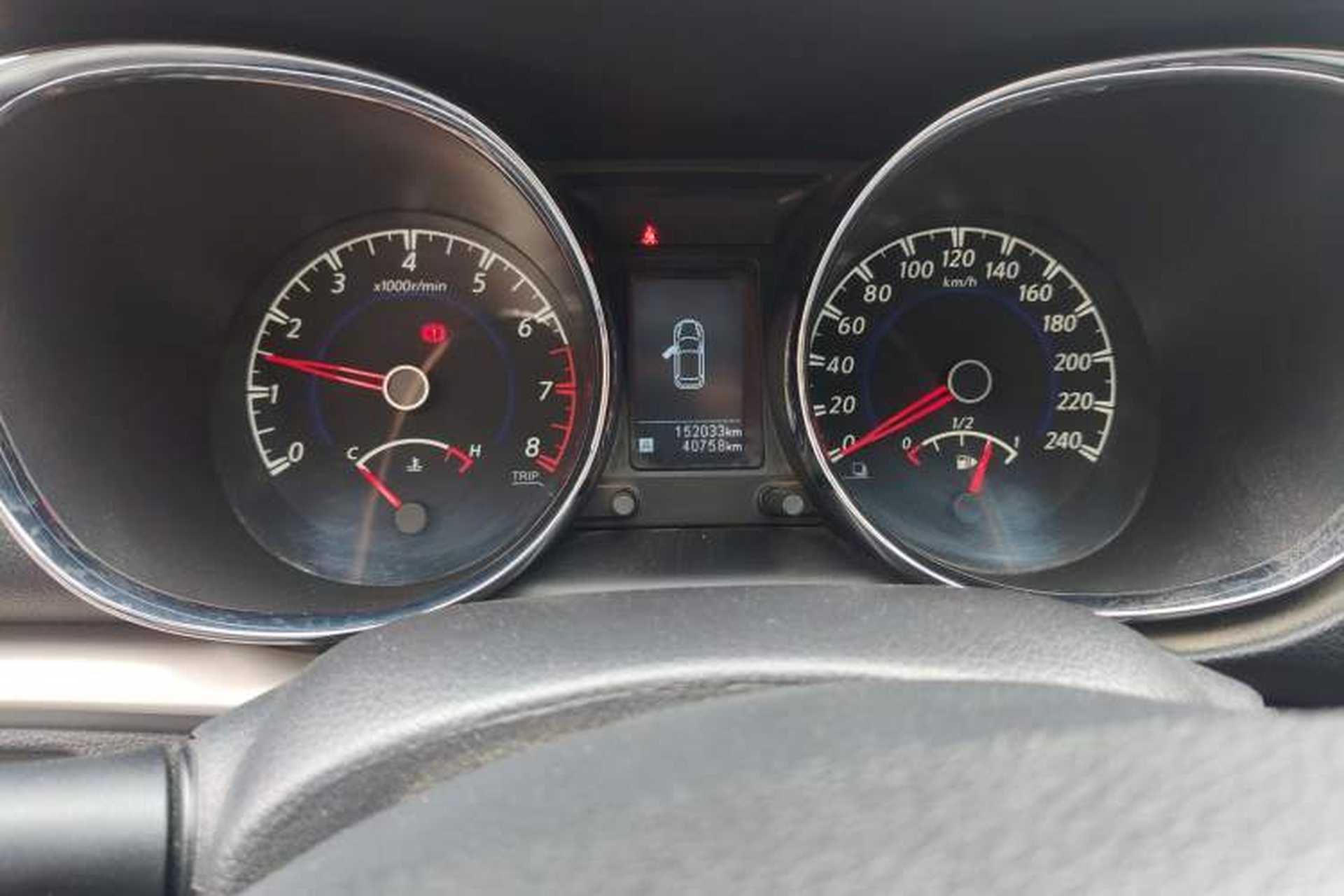 Used Venucia T70 2016 1.6L Manual Ruixing Edition Odometer Close Up