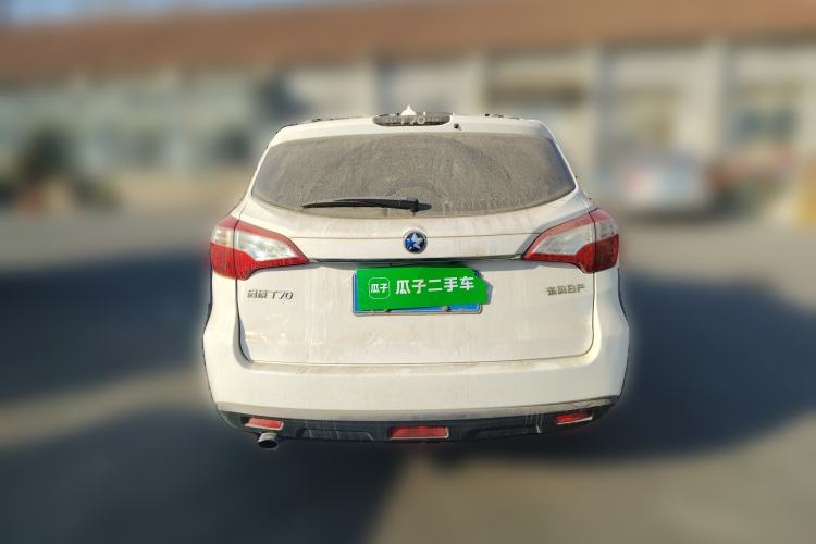 Used Venucia T70 2016 1.6L Manual Ruixing Edition Rear