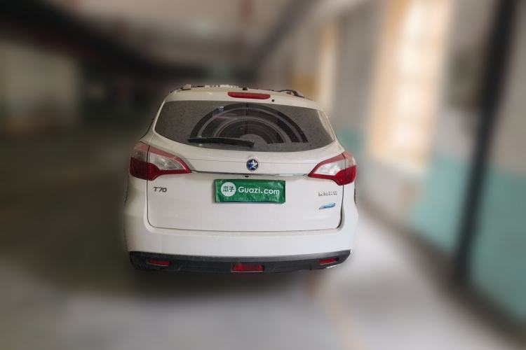 Used Venucia T70 2016 2.0L CVT Smart Edition Rear